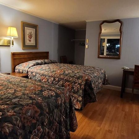 ويلز The Tallwood Motel المظهر الخارجي الصورة