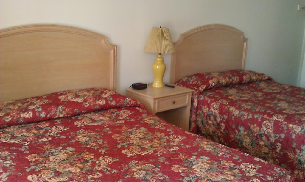 ويلز The Tallwood Motel الغرفة الصورة