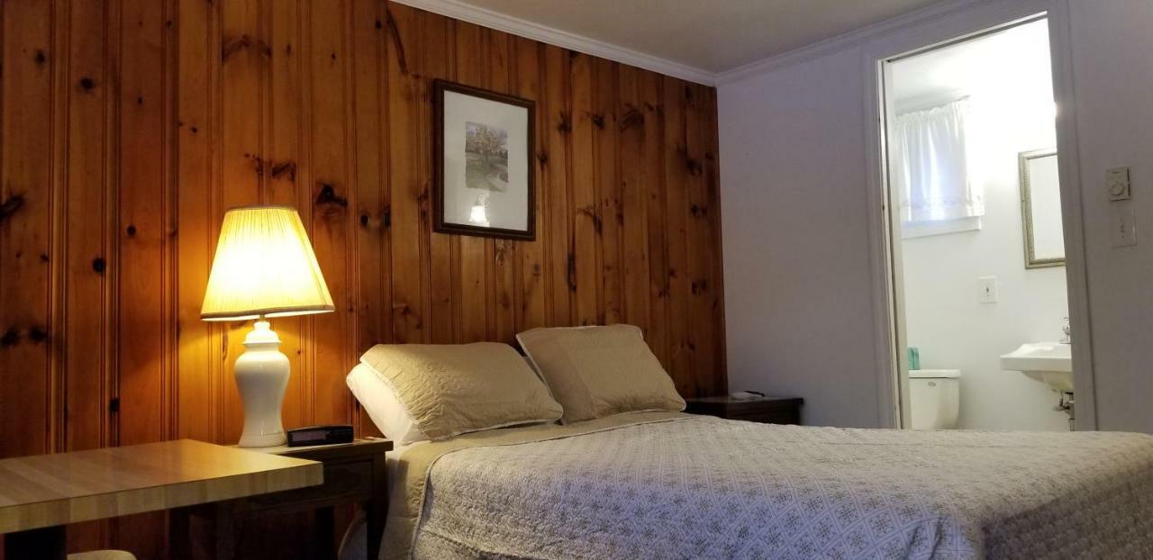 ويلز The Tallwood Motel المظهر الخارجي الصورة